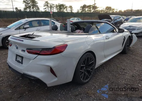 2024 BMW M8 Competition z USA, uszkodzony, nr VIN WBSDZ0C06RCR19055